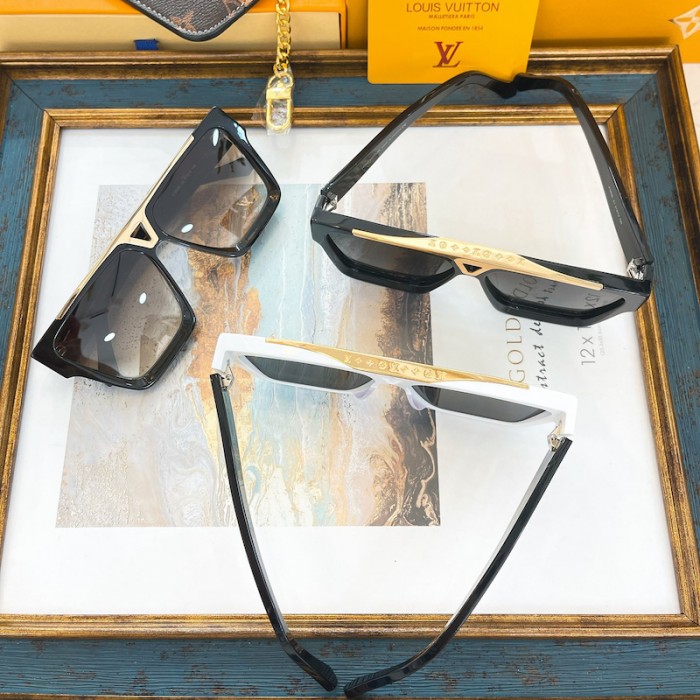 l**is V*t*n 1.1 evidence sunglasses z1502e