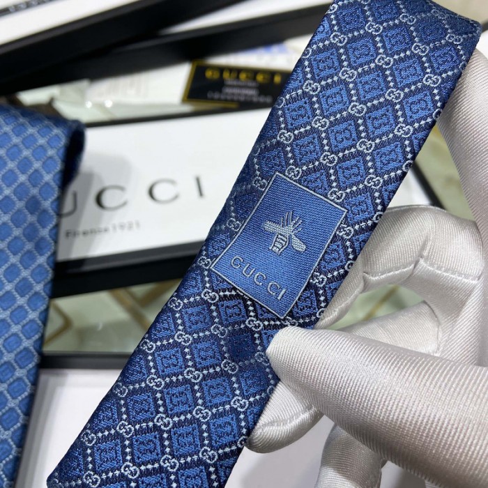 G*u*i gg and rhombus motif silk tie blue