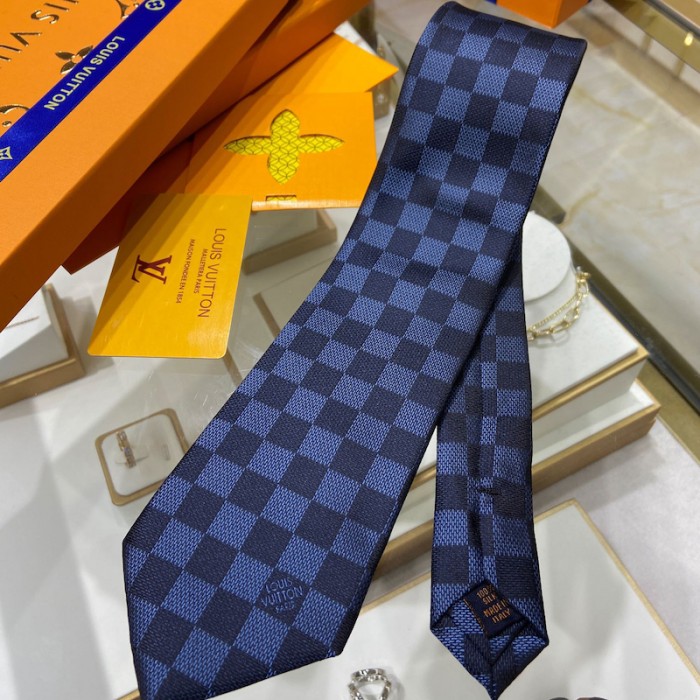 l**is V*t*n damier classique tie m78753