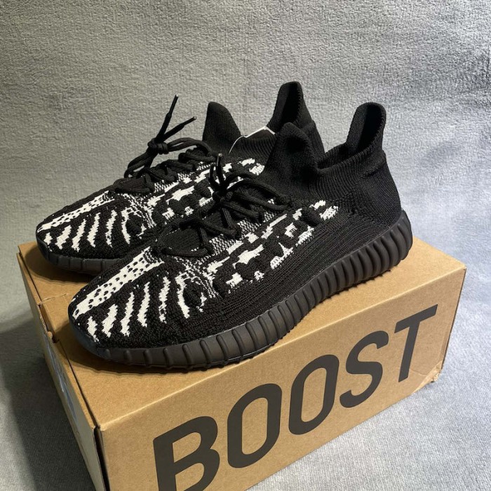 Ad*s yeezy boost 350 v2 cmpct “slate black”