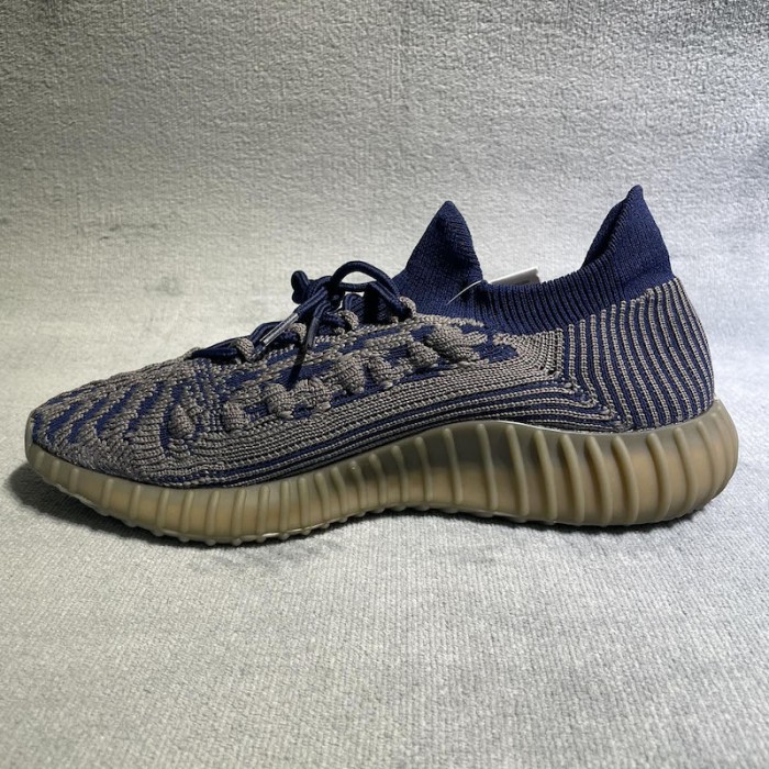 Ad*s yeezy boost 350 v2 cmpct “slate blue”