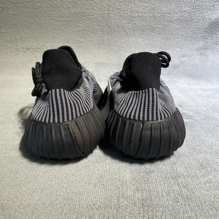 Ad*s yeezy boost 350 v2 cmpct “slate carbon”