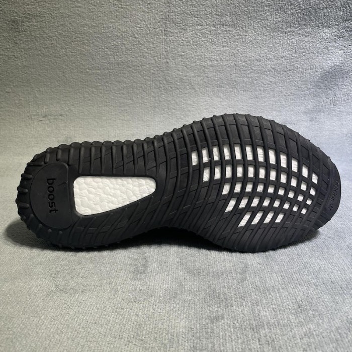 Ad*s yeezy boost 350 v2 cmpct “slate carbon”