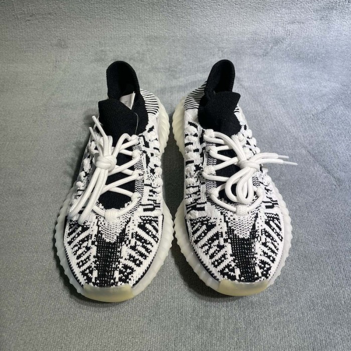 Ad*s yeezy boost 350 v2 cmpct “slate white”