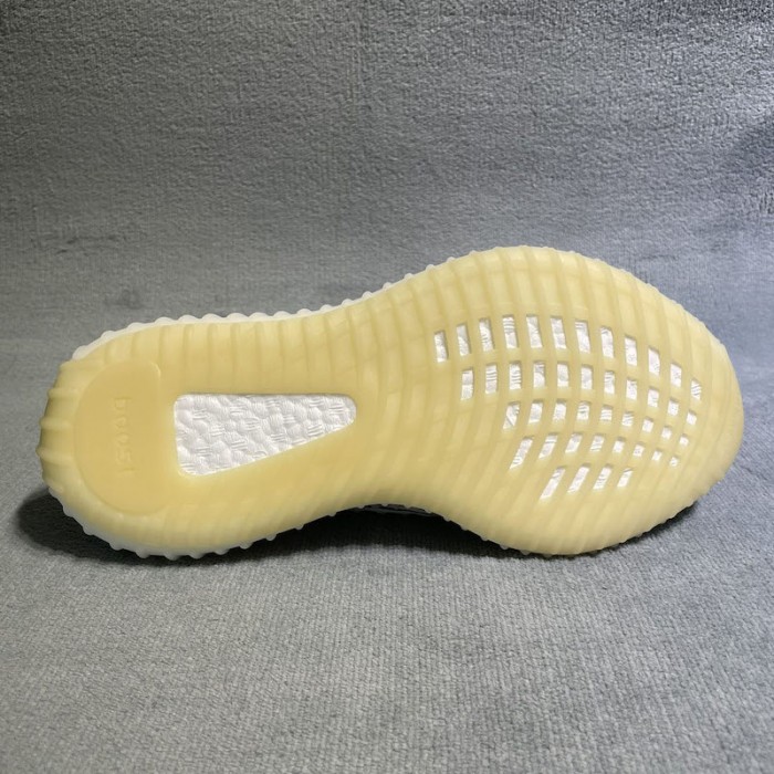 Ad*s yeezy boost 350 v2 cmpct “slate white”