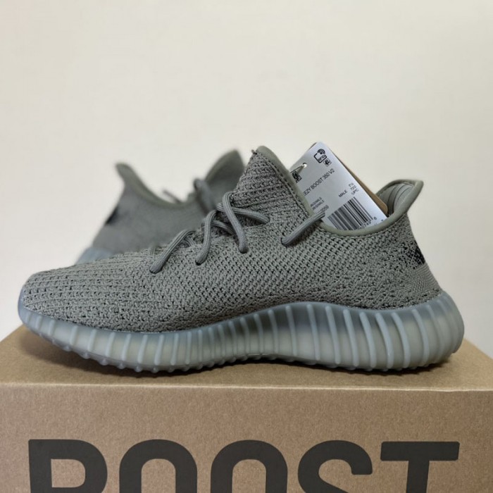 Ad*s yeezy boost 350 v2 granite core black