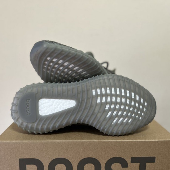 Ad*s yeezy boost 350 v2 granite core black