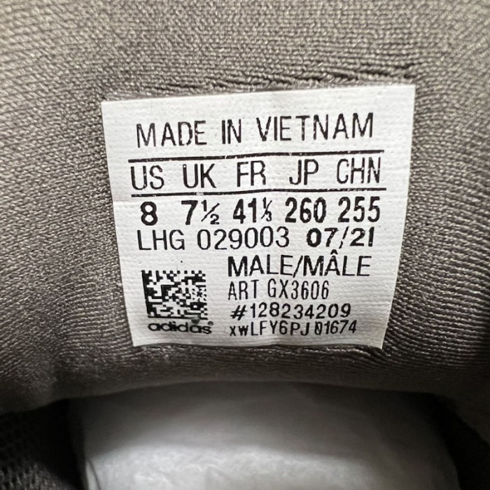 Ad*s yeezy boost 500 clay brown