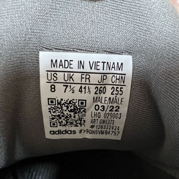 Ad*s yeezy boost 500 granite