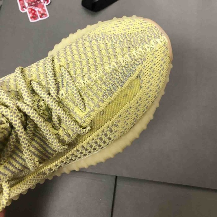 Yeezy Boost 350 V2 Antlia