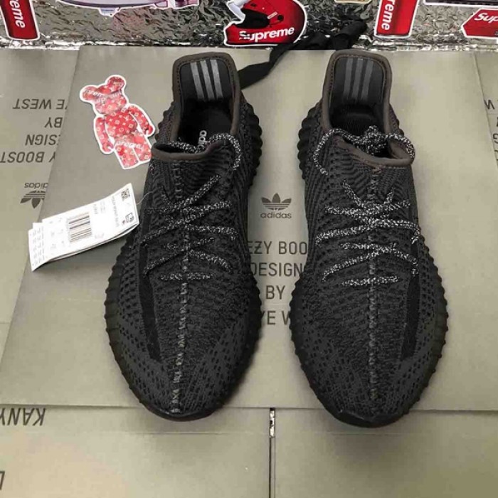 Yeezy Boost 350 V2 Static Black