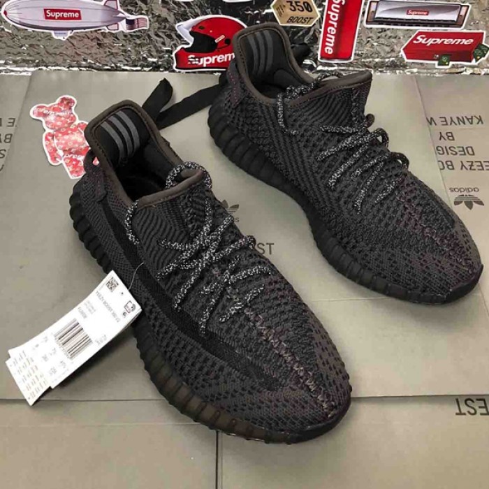 Yeezy Boost 350 V2 Static Black