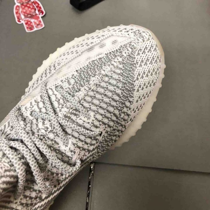 Yeezy Boost 350 V2 Wave Runner