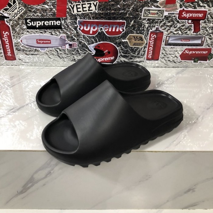 Ad*s yeezy slide sandals black
