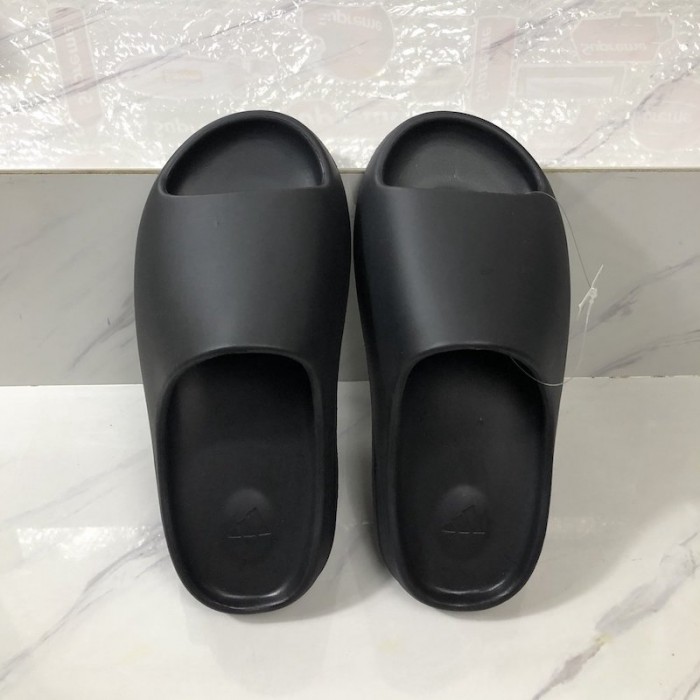 Ad*s yeezy slide sandals black