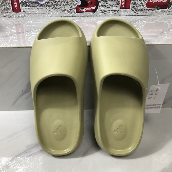 Ad*s yeezy slide sandals resin