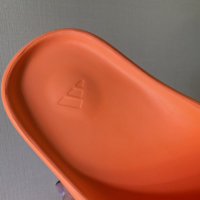 Ad*s yeezy slide enflame orange