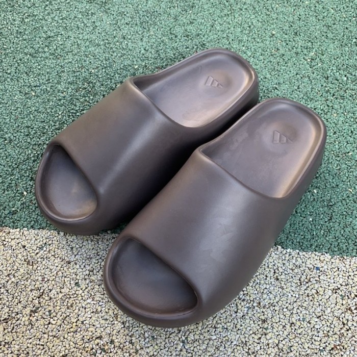 Ad*s yeezy slide sandals soot brown