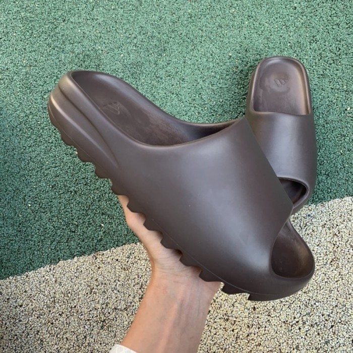 Ad*s yeezy slide sandals soot brown