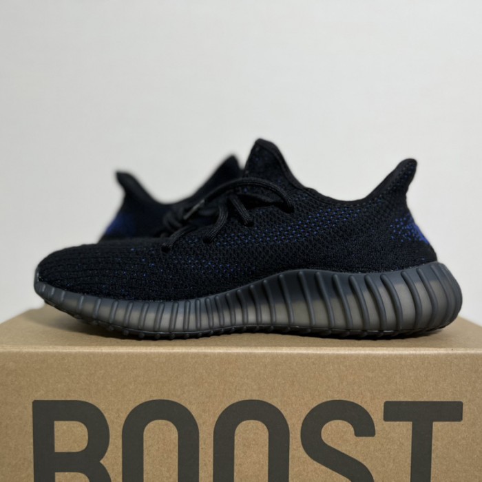 Ad*s yeezy boost 350 v2 dazzling blue
