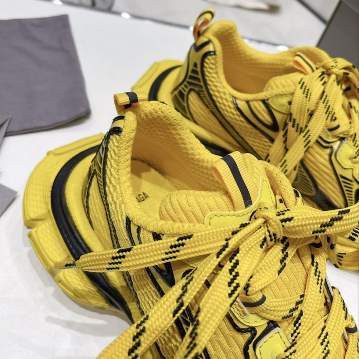 Ba*len*cia*ga 3xl trainers sneaker in yellow