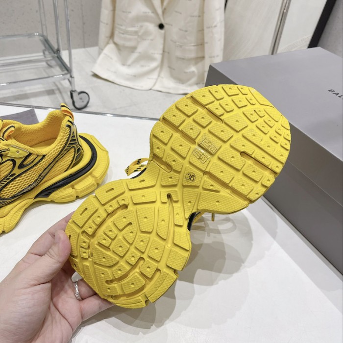 Ba*len*cia*ga 3xl trainers sneaker in yellow