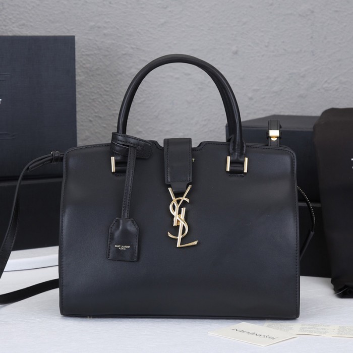 Saint Laurent Classic Cabas Y-Ligne Leather Tote Bag Black / Gold